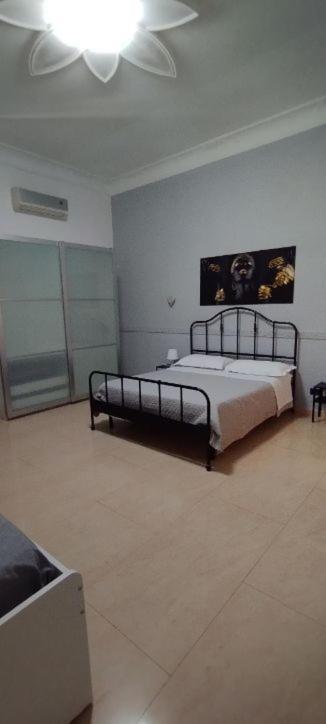 B&B Nancy เนเปิลส์ ภายนอก รูปภาพ